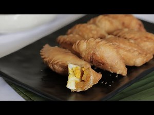 Crispy Curry Puffs