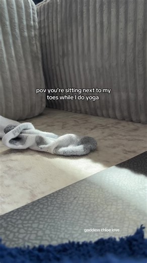 spoilchloelove (@luxurybychloe)’s video of yoga