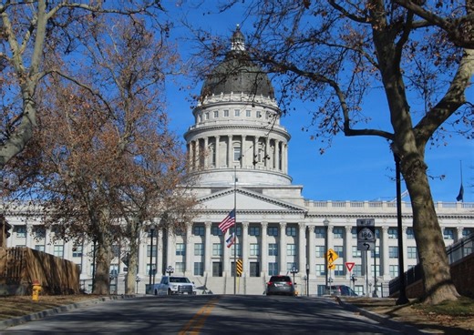 Utah lawmakers vote to approve Map C as their choice for new congressional map, Plaintiffs file suit over partisan tests