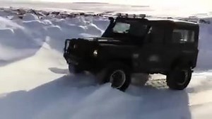 Noisy defender in snow! | Spotted Defender