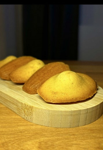 Fabriquez des Madeleines : Recette Facile et Délicieuse