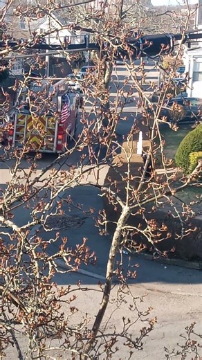 Quincy ma fire department ladder 1 leaving the scene of a fire alarm ￼