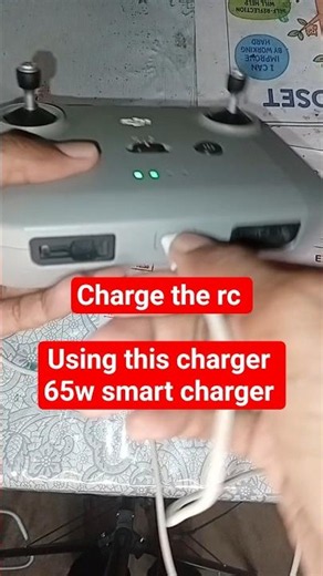 HOW TO CHARGE DJI CONTROLLER | RIGHT ✅️ CHARGER