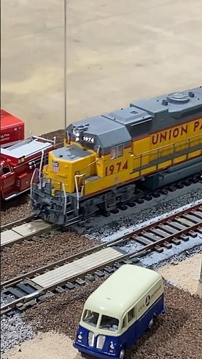 HO-Scale Union Pacific freight #unionpacific #hoscaletrains #modelrailroad #modeltrains #shorts