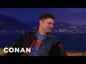Flula Invites Conan to Germany