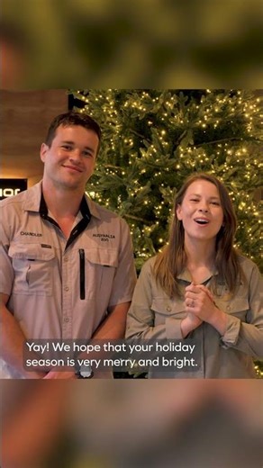 Wishing you the happiest of holidays from Australia Zoo!🎄🐨