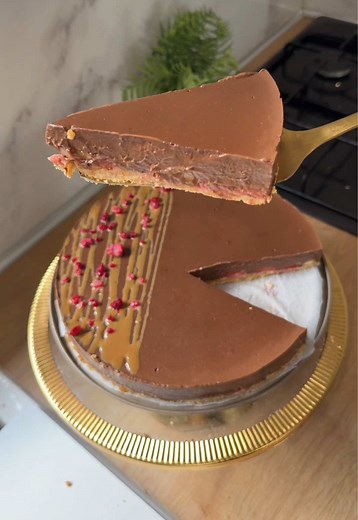 Easy Chocolate Cheesecake Recipe for Everyone