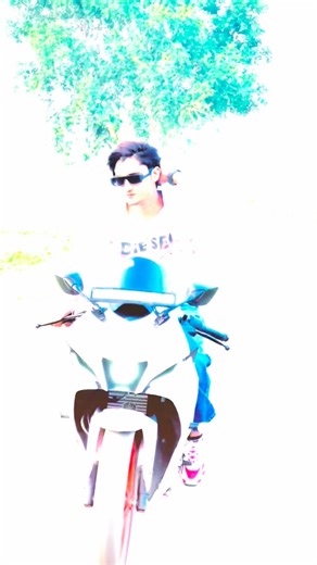 Soyab Khan on Instagram: "Aaro hu jaan 😂😂😂"