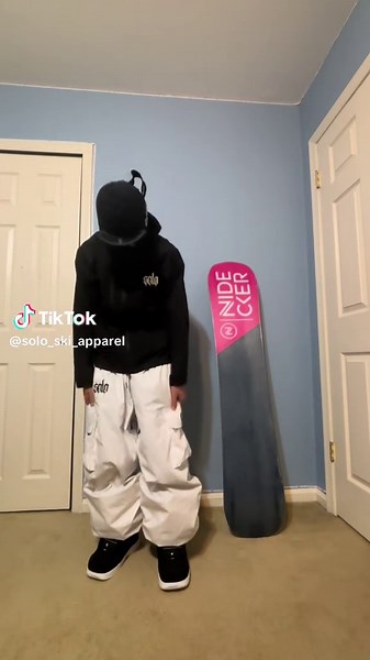 Restock Black Friday ‼️#snowboarding #skifit #skiing #snowapparel | Snowboarding