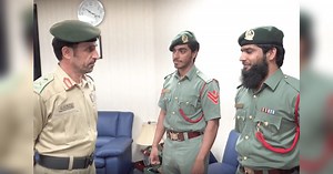 Dubai cops honoured for helping stranded driver