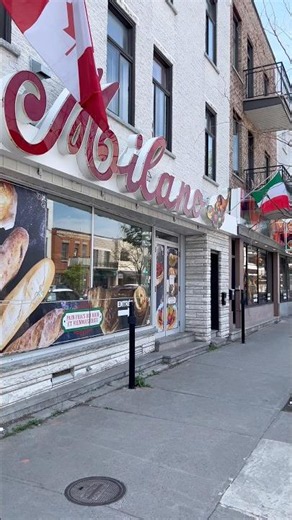 Grocery shopping in Little Italy 🇮🇹
