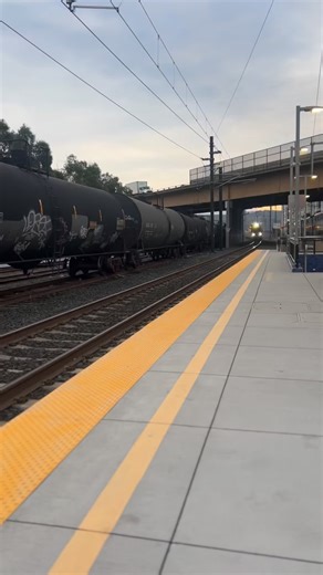 소준엽 ｜ 梁俊傑 on Instagram: "| First Time on Caltrain | Boarding the #143 Northbound to San Francisco at South San Francisco Caltrain Station 🚉 #caltrain #northbound | 📸 on a iPhone 13 Pro Max"