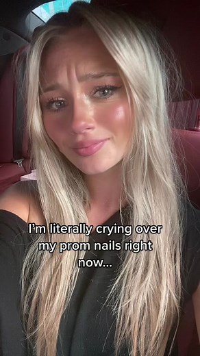 I absolutely love this nail salon and have never had a bad experience. No hate to them at all! The lady was so sweet but these were my prom nails and they just aren’t what I wanted #greenscreen #fypシ #nails #literallycryingovermynails #foryou