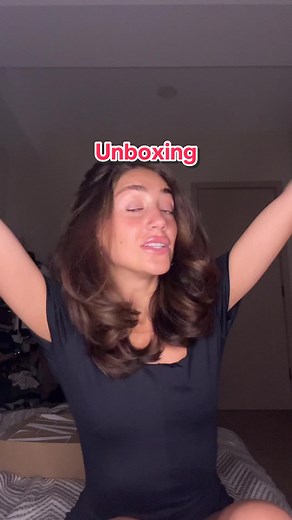 Unboxing Fun with Florida Chanturia