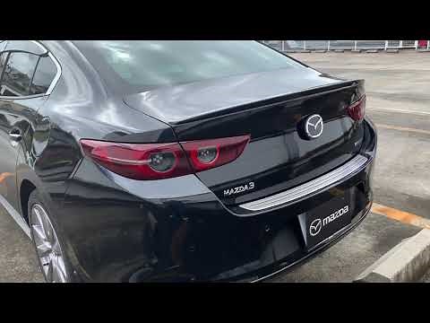 MAZDA3セダン リアスポイラーを付けた理由