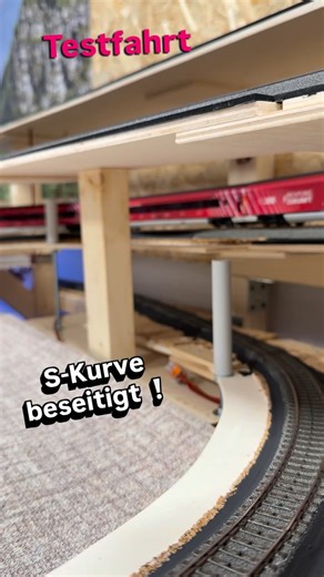 Modellbau Zager on Instagram: "In der Abfahrt zum Schattenbahnhof, ist nun die S-Kurve beseitigt… sicher ist sicher :) [Werbung wegen Markennennung] [KI generierte Musik/Lizenzrechte bei MZ] www.modellbau-zager.de www.brauchemodellbahn.de www.lift87.ch Partnerseiten: @modellbahn007_h0 @matthiasmobabg @gert.frisch.5055 @modellbahnfreund_Osthessen @norton_br103 Partnerfirmen: #UnitedModelTrainFactorys @qdecoder @rztec2018 @betriebswerk_dahlerau_by_rztec @railcontrol.pro @lokstoredigital @der_schoe