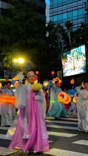 Seoul Lights Up for Buddha
