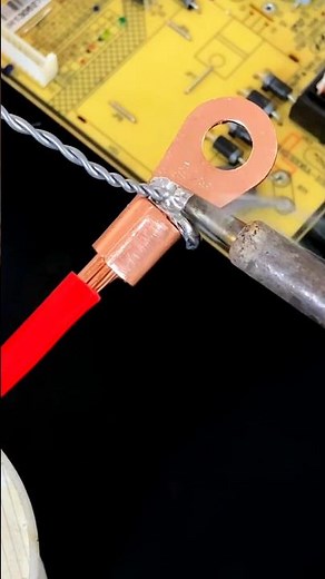 How to Solder a Heavy Wire to Copper Lug Properly #usa #europe #diyprojects #diyelectronics #howto