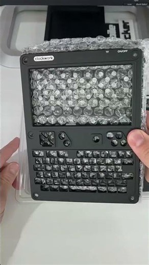 Unboxing the Clockwork uConsole CM4 – Building a Real Portable Raspberry Pi Console #cpuid
