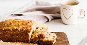 Cinnamon apple bread