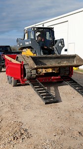 1.2M views · 10K reactions | There's more than one way to use a dump trailer. Haul your equipment, spread gravel, or dump full loads of dirt. Whether you're in construction, landscaping, or just need to tackle tough jobs, the DKX dump trailer is your ultimate workhorse! #maxxdtrailers #bluecollarhaulers #trailersfortheworkingman #glorytoGod #EquipmentHauling #beyourownboss #trailers #buildsomethinggreat #construction | MAXXD Trailers | Facebook