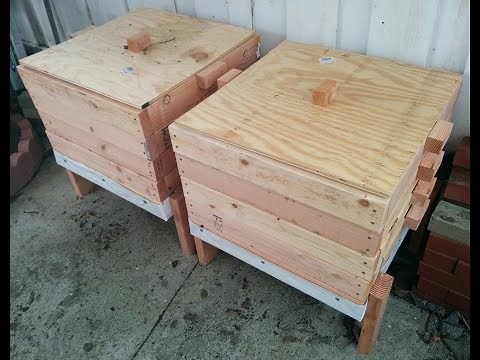 DIY stackable flow through vermicompost worm bin s