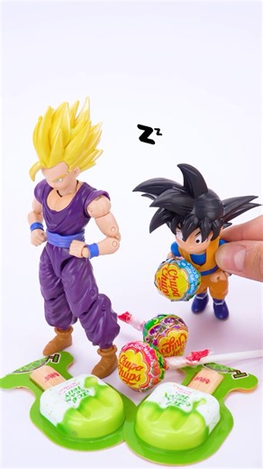 Satisfied & unboxing with Son Goku, Son Gohan Video