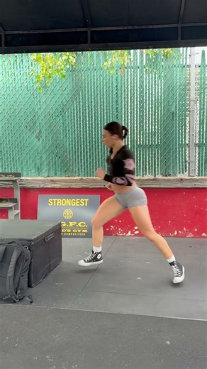 Athletic Explosiveness & Power: Lateral Bound Box Jumps