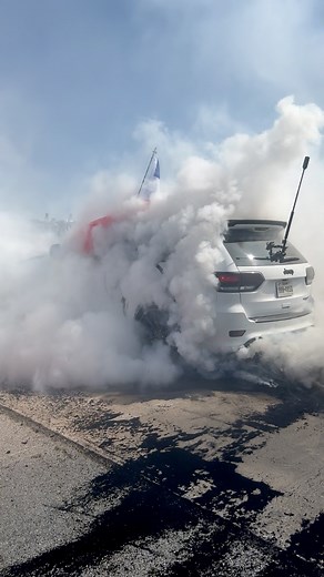 Jeep Trackhawk Burnout at the 2023 WAM Show 🔥 #sickcarsandtrucks #trackhawk #hellcat | SICK Cars and Trucks