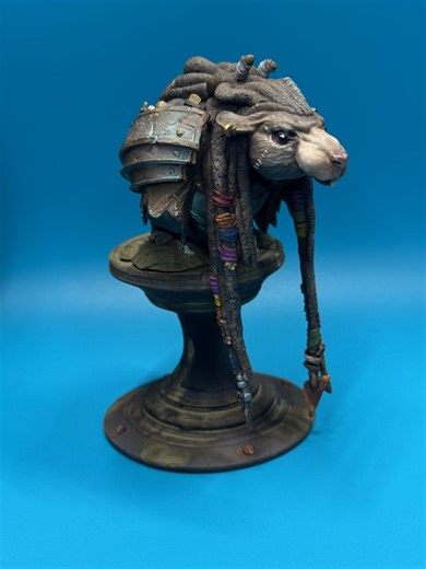 Painted Rat Ogre Bust - Fantasy Miniature Warhammer Style Display Statue