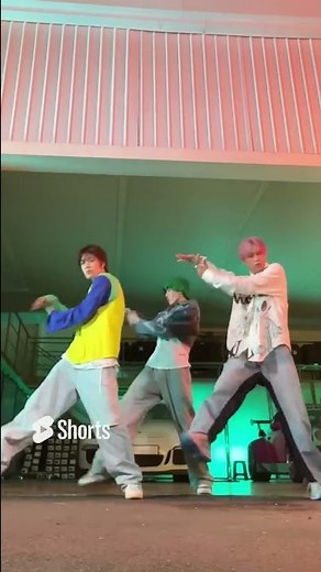 2 Baddies 👬 1 Porsche 🏎 #NCT127Challenge