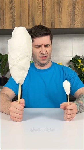 Oh No 🚫🙅🏽‍♂️😺 #funny #shorts #comedy #magic #tiktok #youtubeshorts #earbuds #monitization #ytshorts