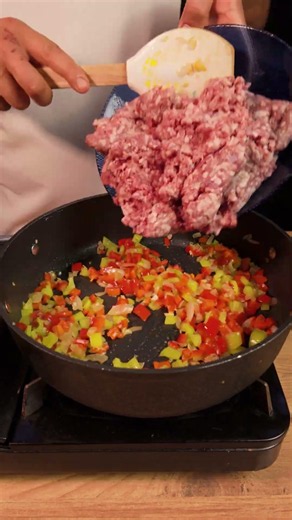 Bol Peynirli Kıymalı Mini Burger Tarifi