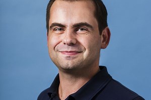 Berkat AI dan Neural Network, DeepL Mampu Terjemahkan Akurat dan Alami | Info Komputer