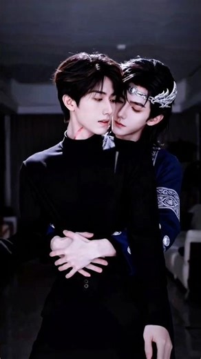 Is this peak pure desire?!🥵 Shen Jianqing & Li Yuze's insane eye contact melts into a kiss!🔥#kiss