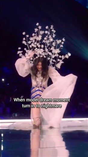 when model dream moment turn into nightmare...#fashion #runway #shortvideo #viralvideo #ytshorts