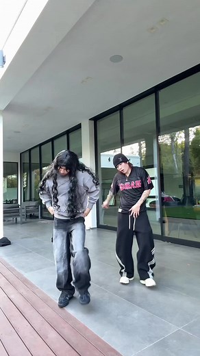 Darren and Regie's New Girlfriend Dance Collaboration