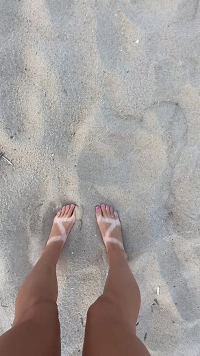 the chaco tan progression #chaconation #chacotan #granola @chacofootwear #chacos #tanlines