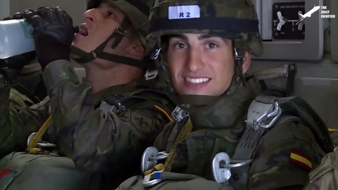 Jumping Out of a Massive US C-17 Aircraft Mid-Air During Static Line Jump