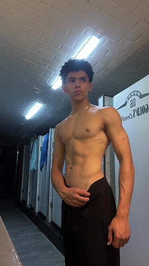 Building Muscle in Morocco: Strength Workout with Amir