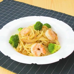 食欲そそる！ ブロッコリーとえびのアンチョビパスタのレシピ動画・作り方 | デリッシュキッチン