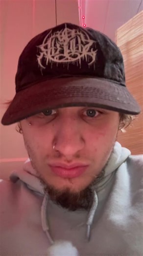 thomasjetti (@thomasjetti)’s videos with Cuss a lil METAL edition - Matt Bevan