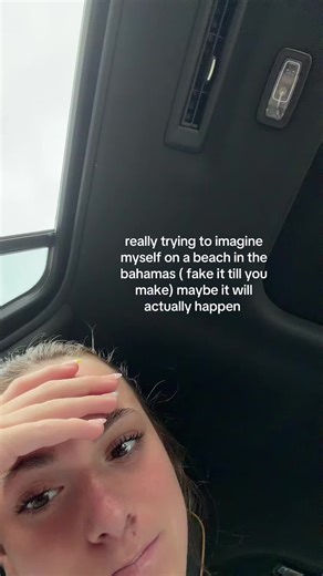 Spring Break Daydreaming: Bahamas Beach Fantasy