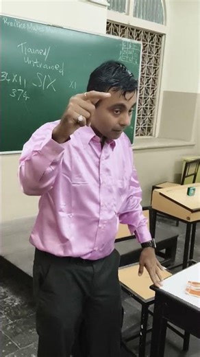 Mathemagician Minoo Jokhi beating the calculator doing tables of 737 faster than the calculator