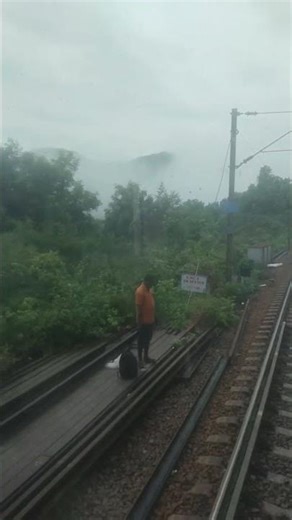 Long train journey ❤️❤️