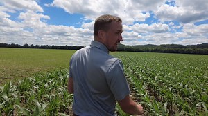 Is finding those flags you used to mark the location of your moisture probe not so fun when your corn is head high? Watch as Sam utilizes the AgFiniti Mobile App’s ability to record GPS coordinates in the field. #TechTrialTuesday | Ag Leader Technology | Facebook