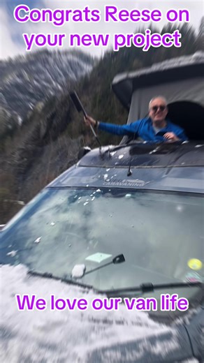 Reese Carter refurbishing a motor home with his Dad. We’ve made great memories in our campervan. Hope they’ll have fun 🫶 #dearalice #dearaliceofficialhq #bittersweetsummer #madeinkorea @user53682175526 @dearALICE @Reese Carter