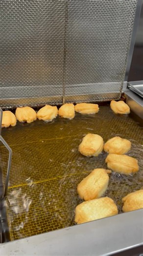 Today fresh baked donuts | 29 Yum Cafe