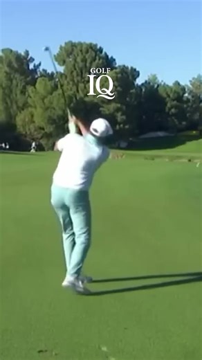 MLB | Swing In Slow Motion