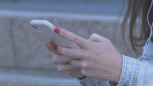 Local school district says students may have "appropriate cell phone usage" in school
